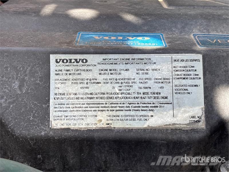 Volvo Car Carrier Truck 6x4 Car Carrier Truck Autovežiai