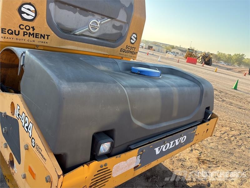 Volvo DD120B Double Drum Roller Twin drum rollers