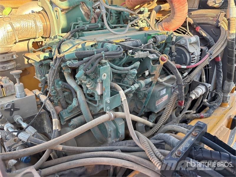Volvo DD120B Double Drum Roller Twin drum rollers