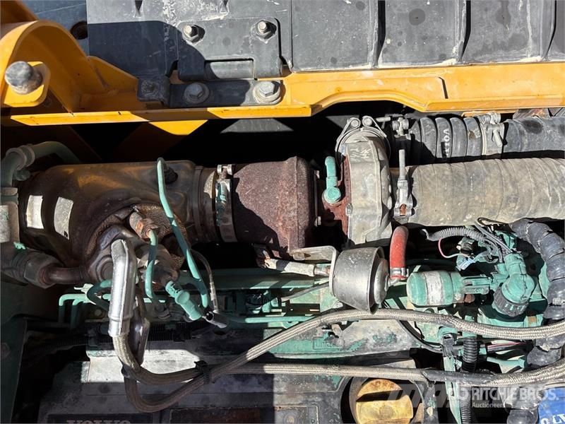 Volvo EC140DL Tracked Excavator Roomikekskavaatorid