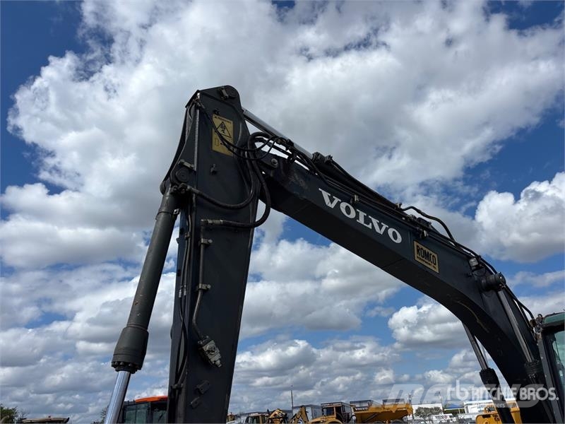 Volvo EC140DL Tracked Excavator Roomikekskavaatorid