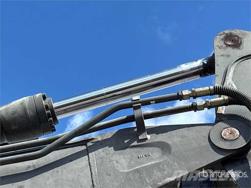 Volvo EC140DL Tracked Excavator Roomikekskavaatorid