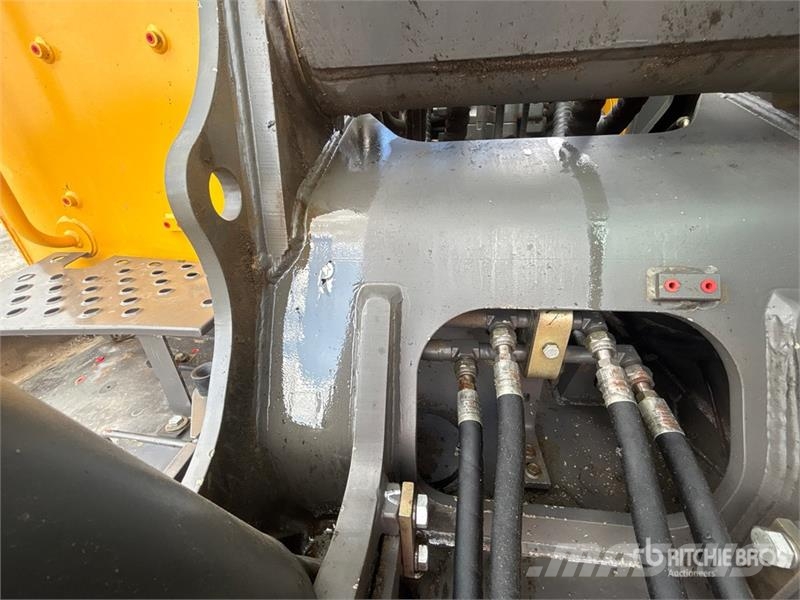 Volvo EC140DL Tracked Excavator Roomikekskavaatorid