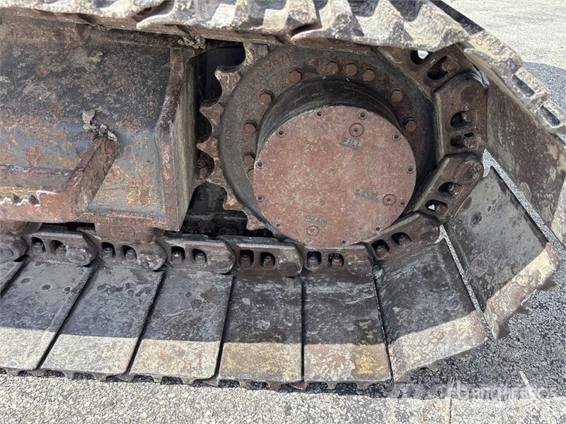 Volvo EC140DL Tracked Excavator Roomikekskavaatorid