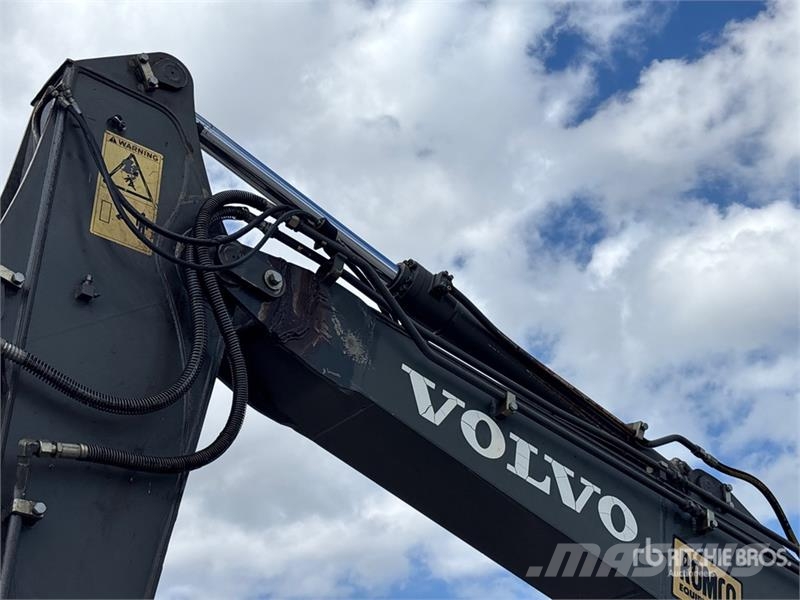 Volvo EC140DL Tracked Excavator Roomikekskavaatorid