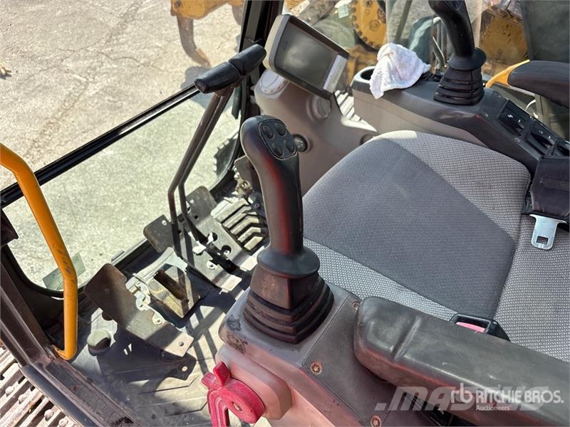 Volvo EC140DL Tracked Excavator Roomikekskavaatorid