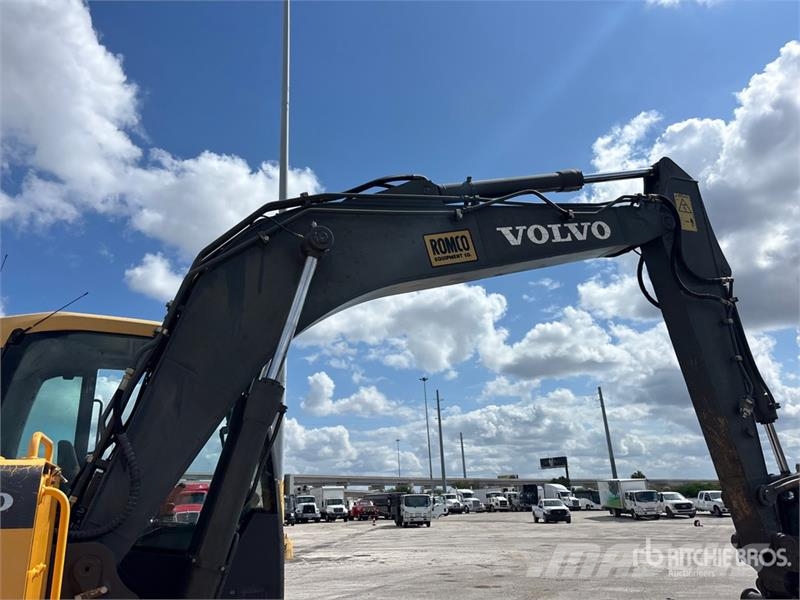 Volvo EC140DL Tracked Excavator Roomikekskavaatorid