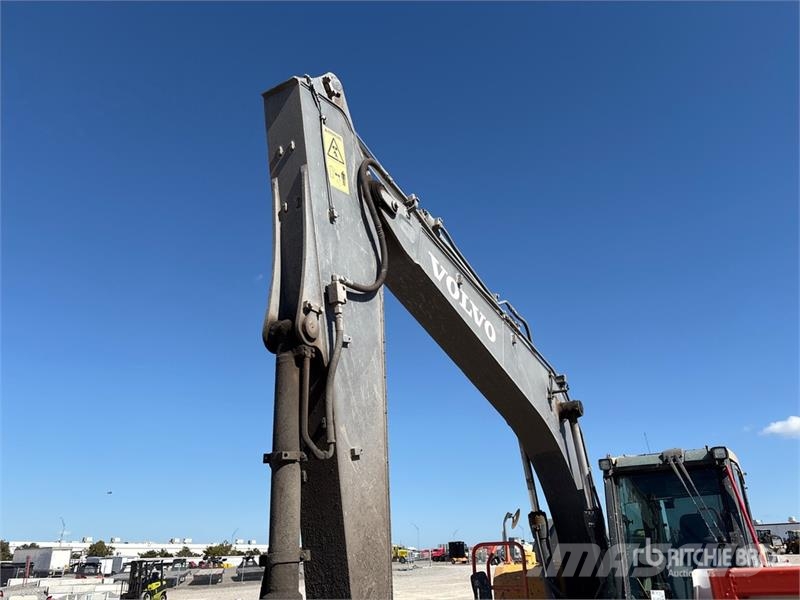 Volvo EC140EL Bageri gusjeničari