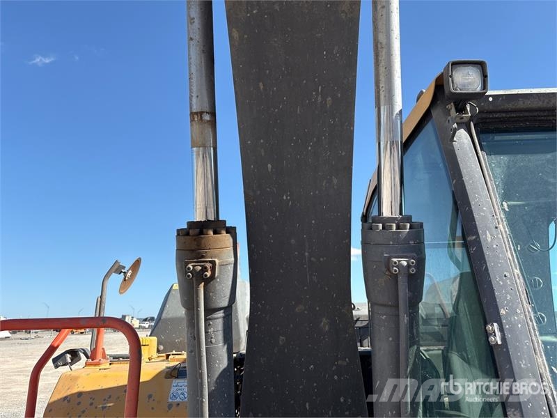 Volvo EC140EL Bageri gusjeničari