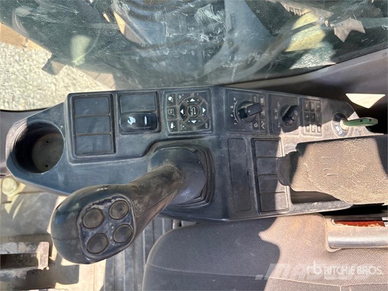 Volvo EC140EL Bageri gusjeničari