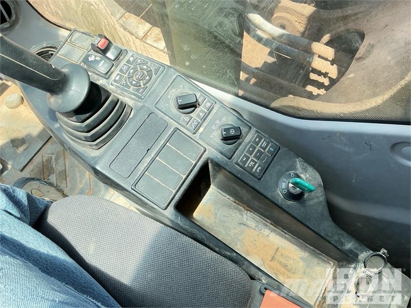 Volvo EC200EL Tracked Excavator Raupenbagger