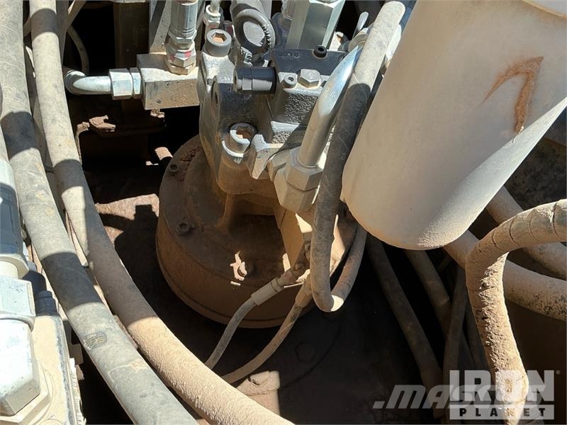 Volvo EC200EL Tracked Excavator Raupenbagger