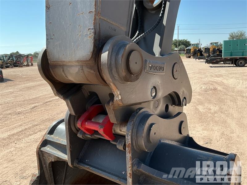 Volvo EC200EL Tracked Excavator Raupenbagger