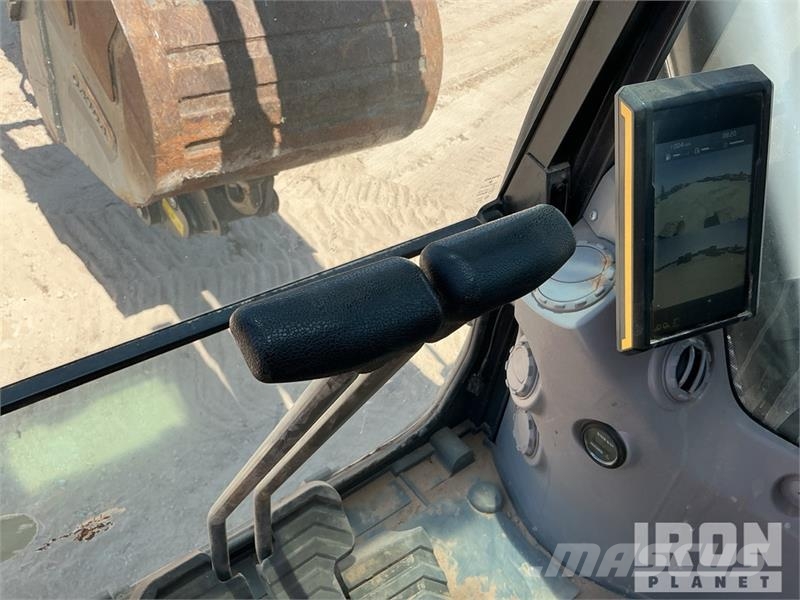 Volvo EC200EL Tracked Excavator Raupenbagger