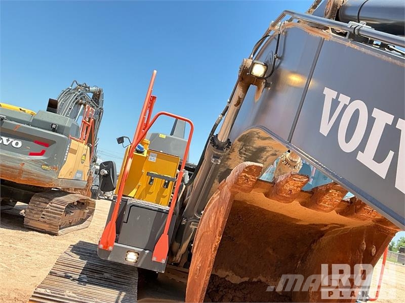 Volvo EC200EL Tracked Excavator Raupenbagger