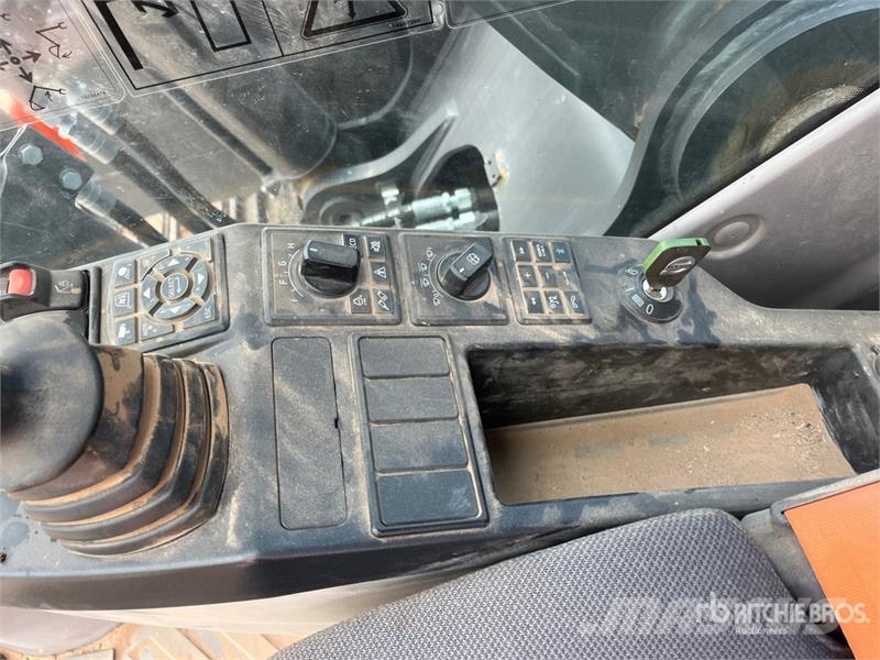 Volvo EC200EL Tracked Excavator Crawler excavators