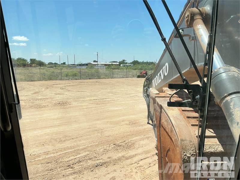 Volvo EC200EL Tracked Excavator Raupenbagger