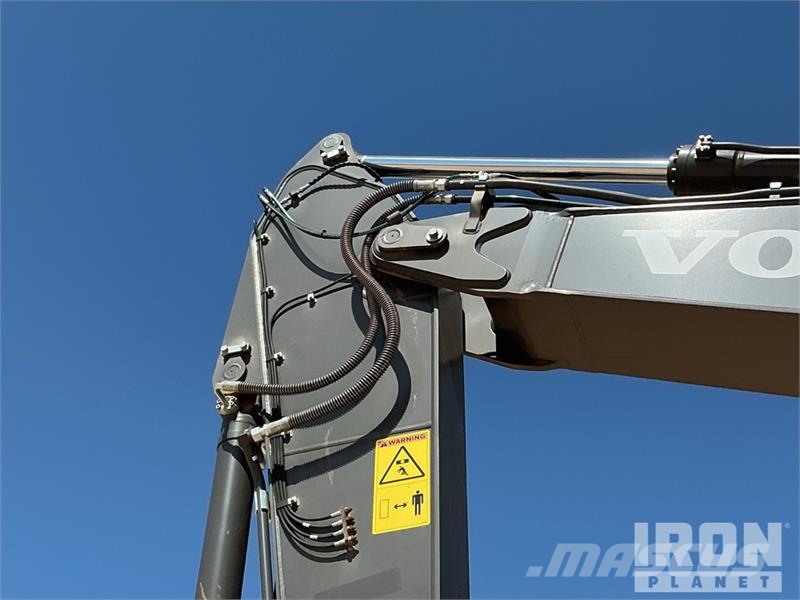 Volvo EC200EL Tracked Excavator Raupenbagger