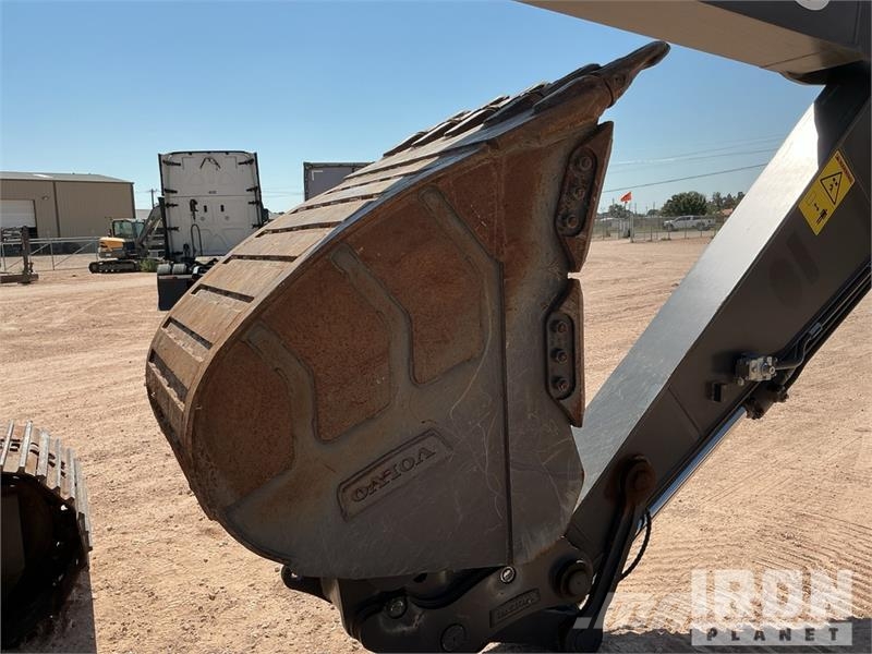 Volvo EC200EL Tracked Excavator Raupenbagger