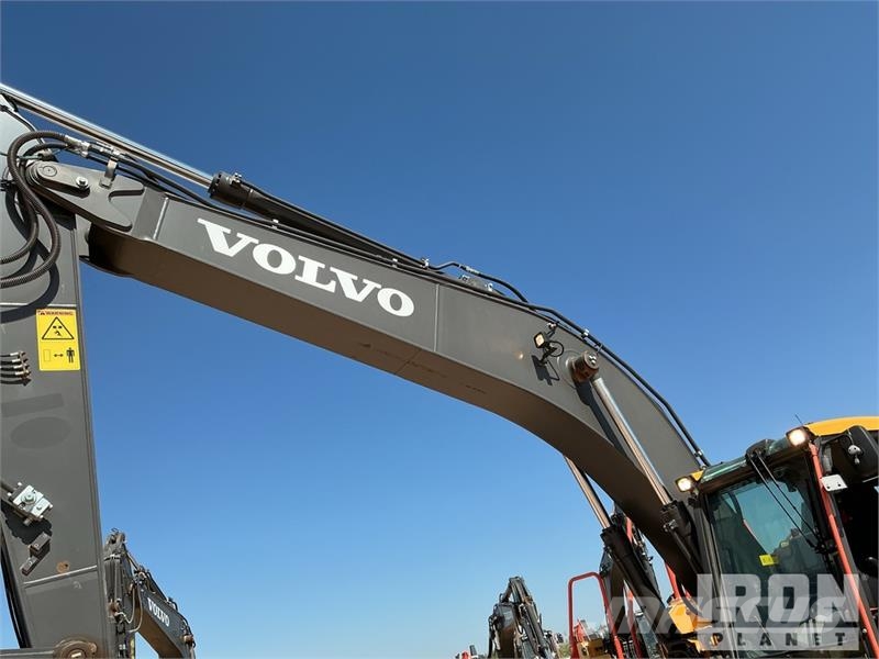 Volvo EC200EL Tracked Excavator Raupenbagger