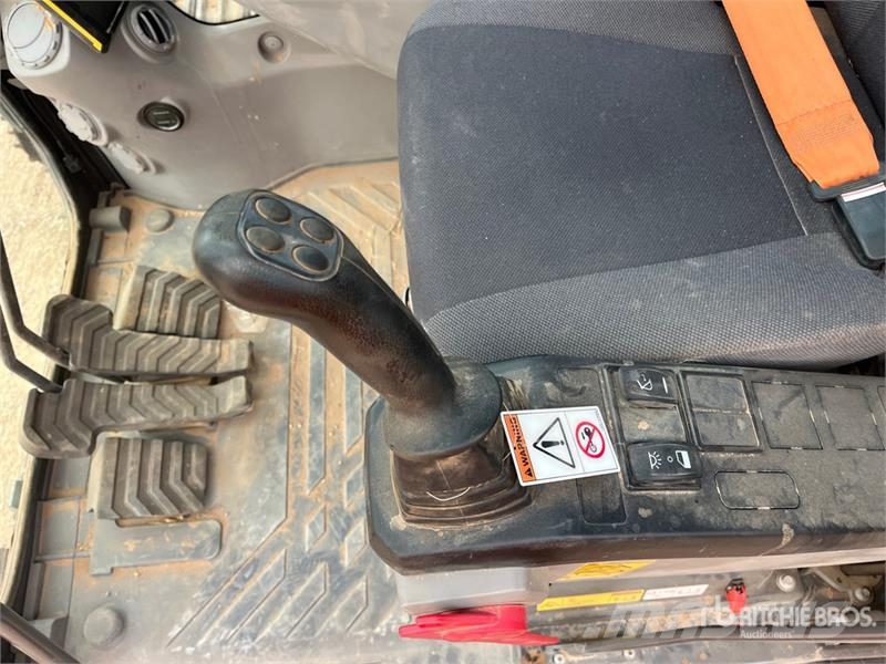 Volvo EC200EL Tracked Excavator Crawler excavators