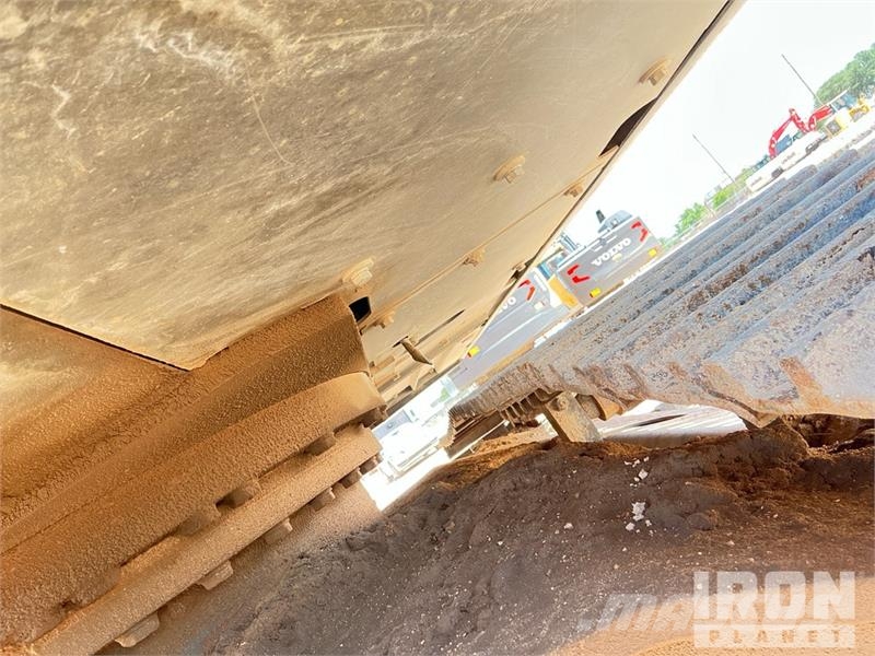 Volvo EC200EL Tracked Excavator Raupenbagger