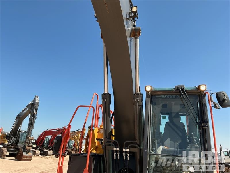 Volvo EC200EL Tracked Excavator Raupenbagger