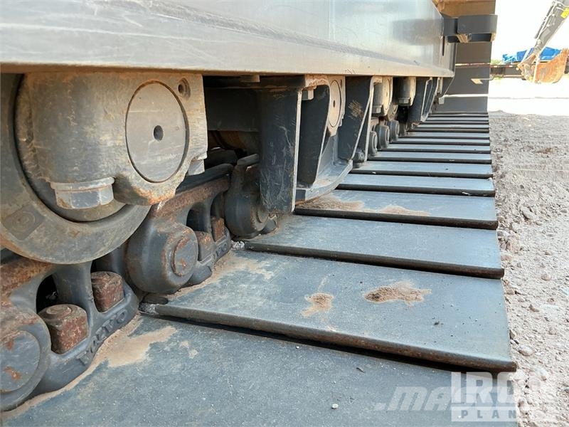 Volvo EC200EL Tracked Excavator Raupenbagger