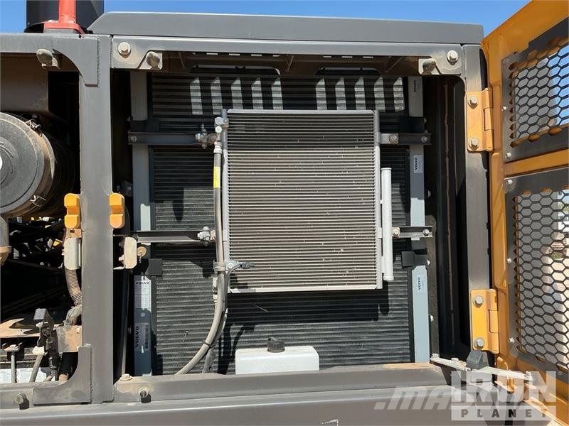Volvo EC200EL Tracked Excavator Raupenbagger
