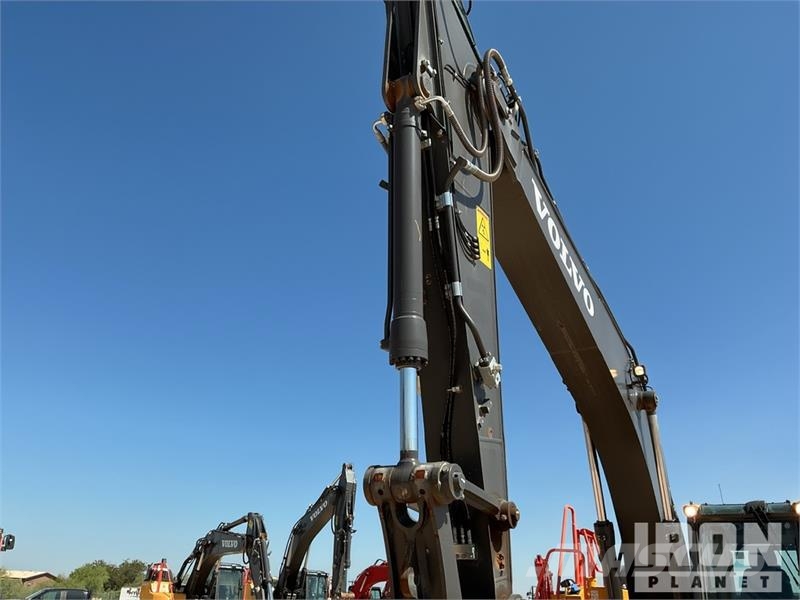 Volvo EC200EL Tracked Excavator Raupenbagger
