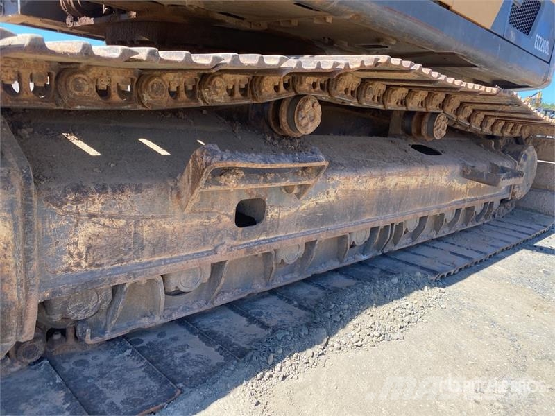 Volvo EC220 DL Tracked Excavator Bagri goseničarji
