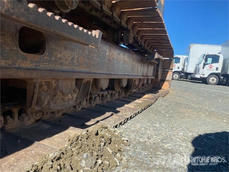 Volvo EC220 DL Tracked Excavator Kāpurķēžu ekskavatori