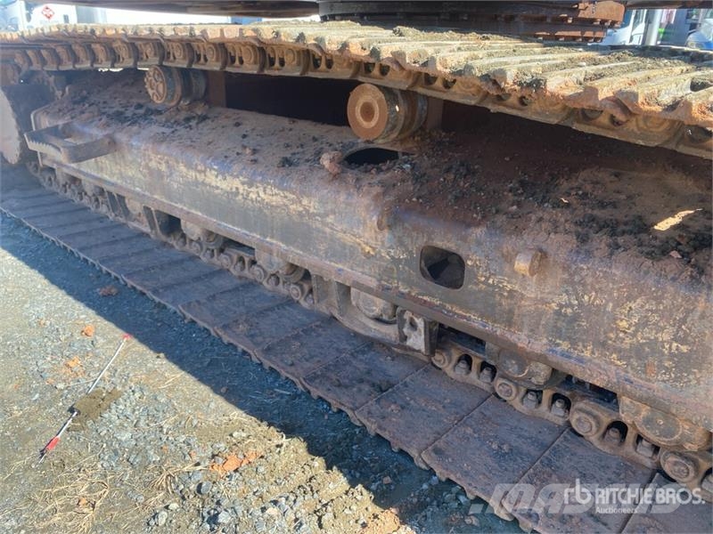 Volvo EC220 DL Tracked Excavator Kāpurķēžu ekskavatori