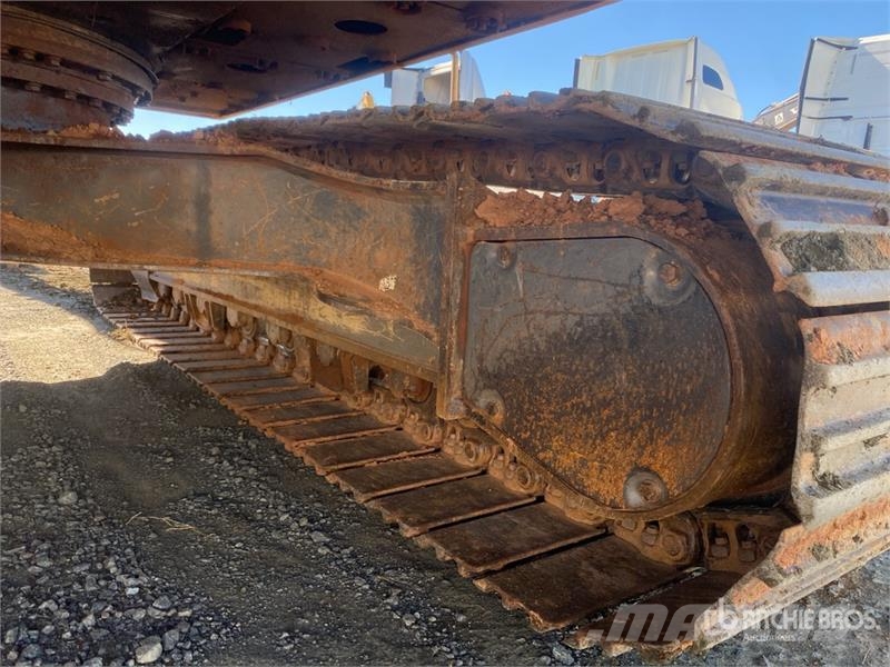 Volvo EC220 DL Tracked Excavator Kāpurķēžu ekskavatori