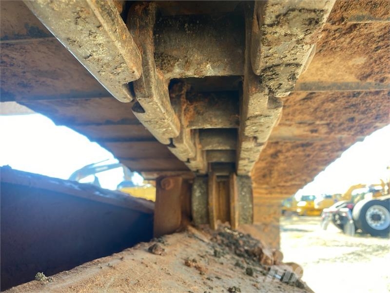 Volvo EC220 DL Tracked Excavator Kāpurķēžu ekskavatori