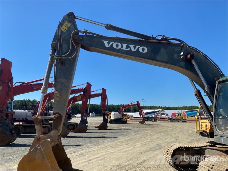 Volvo EC220 DL Tracked Excavator Bagri goseničarji