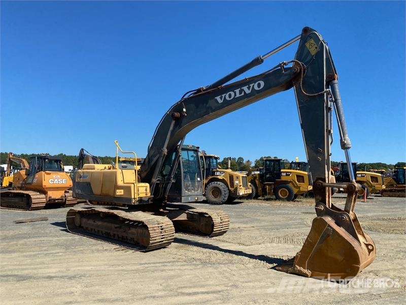 Volvo EC220 DL Tracked Excavator Bagri goseničarji