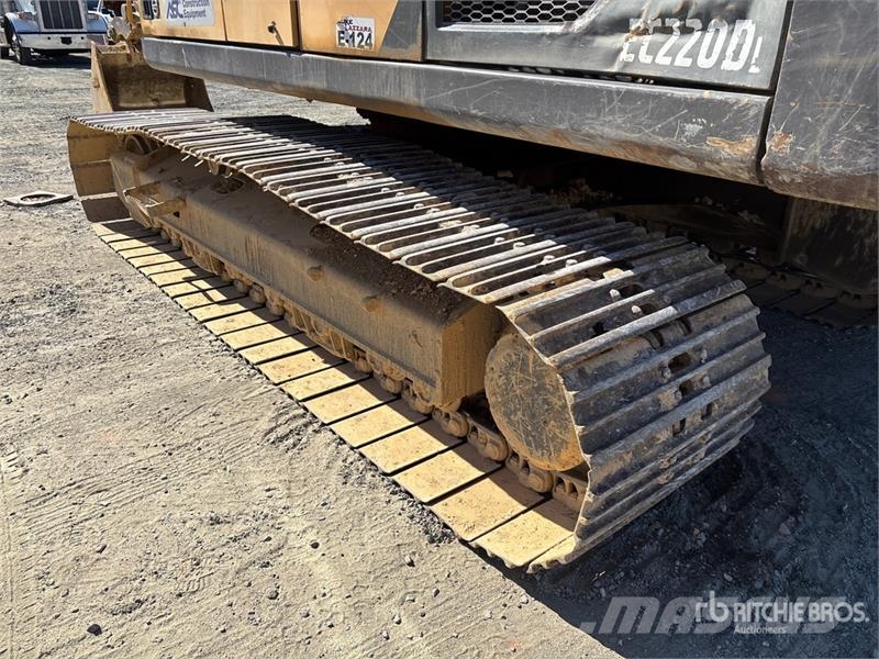 Volvo EC220D Tracked Excavator Εκσκαφείς με ερπύστριες
