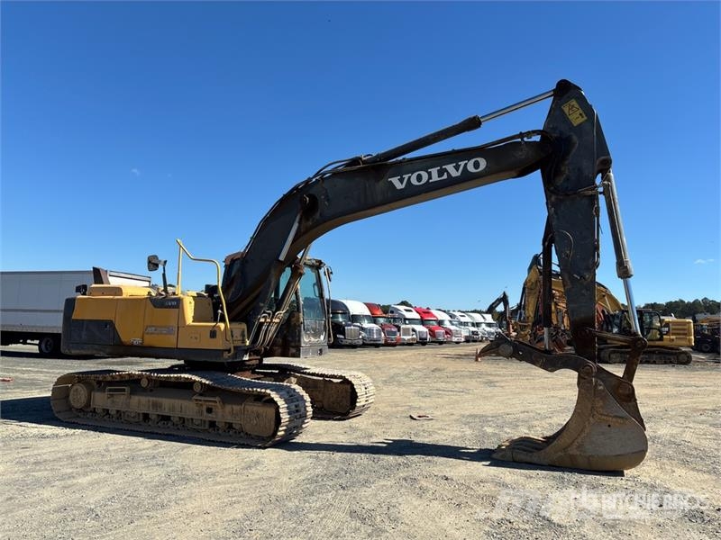Volvo EC220D Tracked Excavator Εκσκαφείς με ερπύστριες