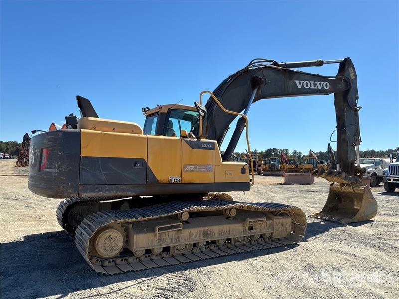 Volvo EC220D Tracked Excavator Εκσκαφείς με ερπύστριες