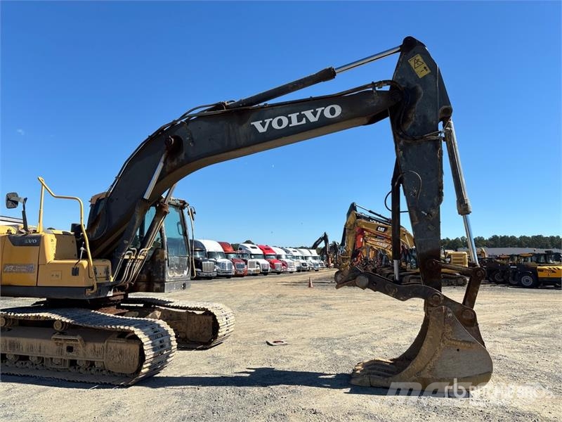 Volvo EC220D Tracked Excavator Εκσκαφείς με ερπύστριες