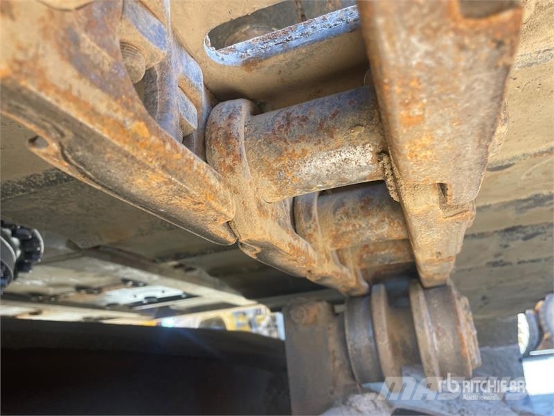 Volvo EC220DL Tracked Excavator Εκσκαφείς με ερπύστριες