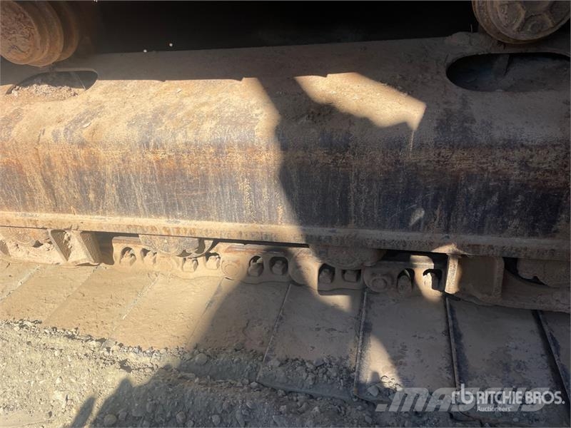 Volvo EC220DL Tracked Excavator Εκσκαφείς με ερπύστριες