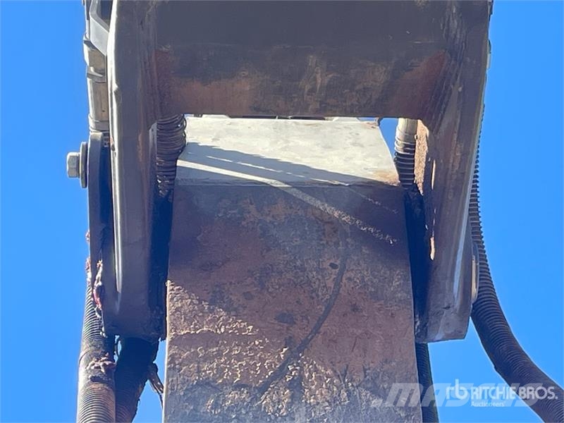 Volvo EC220DL Tracked Excavator Εκσκαφείς με ερπύστριες