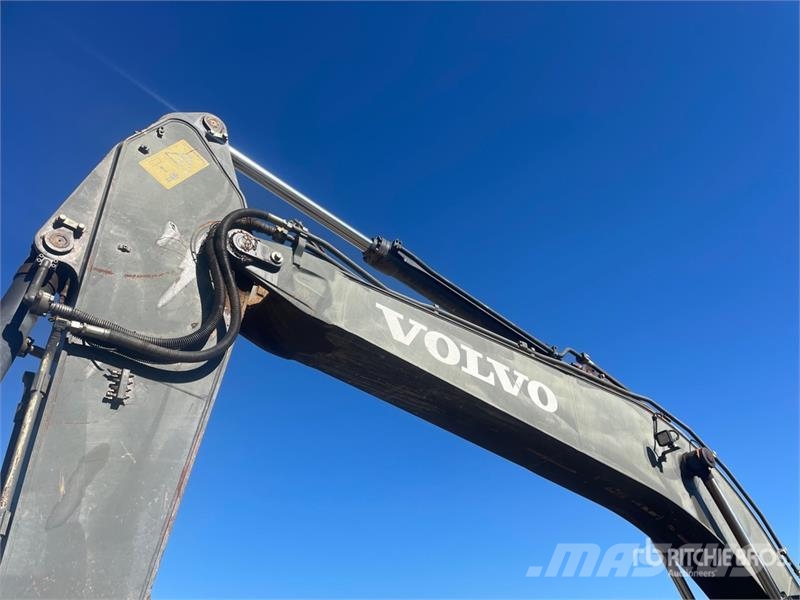 Volvo EC220DL Tracked Excavator Εκσκαφείς με ερπύστριες