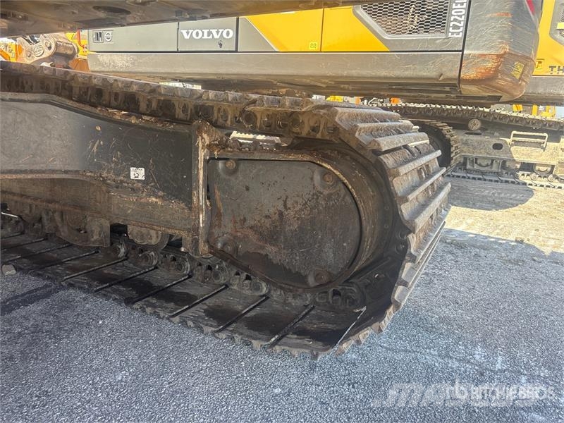 Volvo EC220E Tracked Excavator Lánctalpas kotrók