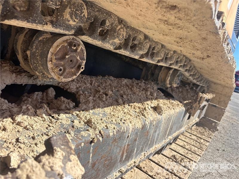 Volvo EC220E Tracked Excavator Roomikekskavaatorid