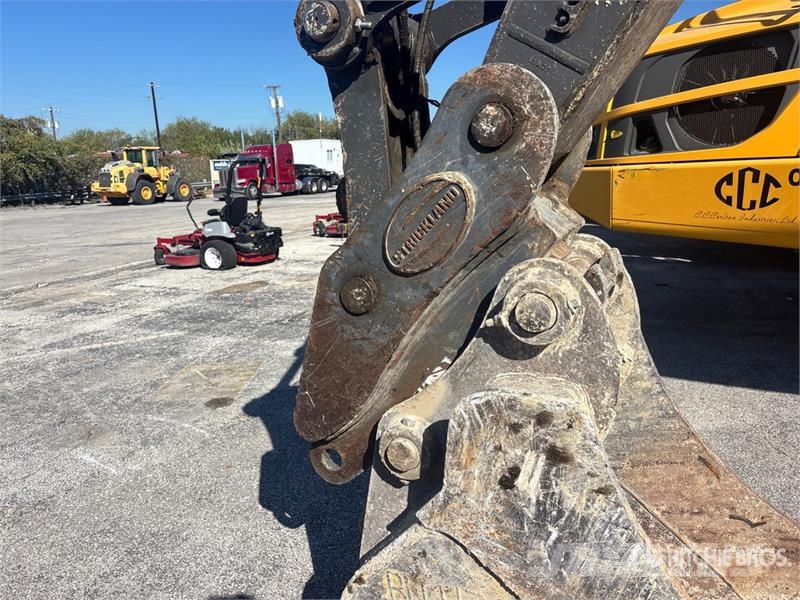 Volvo EC220E Tracked Excavator Roomikekskavaatorid