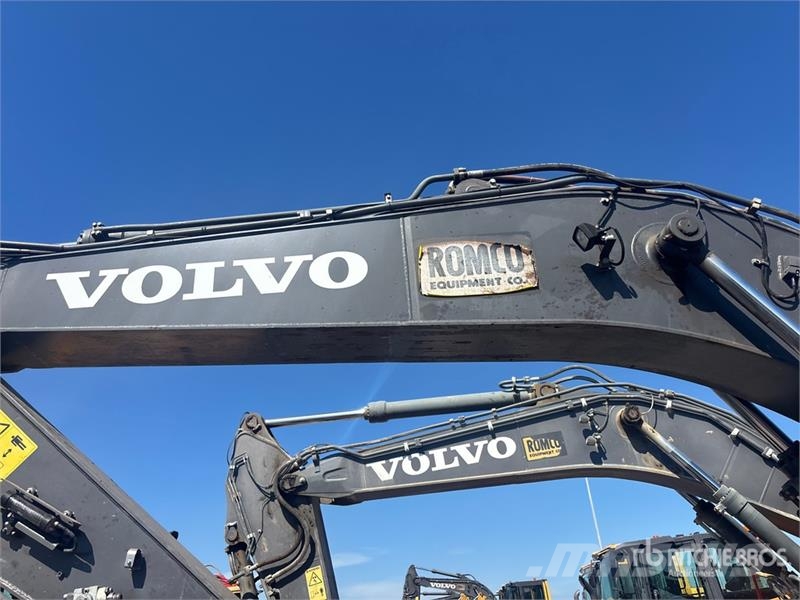 Volvo EC220EL Tracked Excavator Roomikekskavaatorid