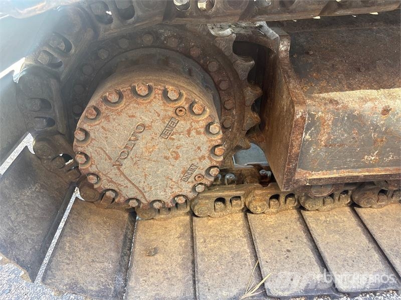 Volvo EC220EL Tracked Excavator Roomikekskavaatorid